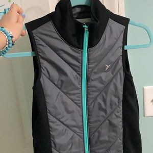 Athletic vest